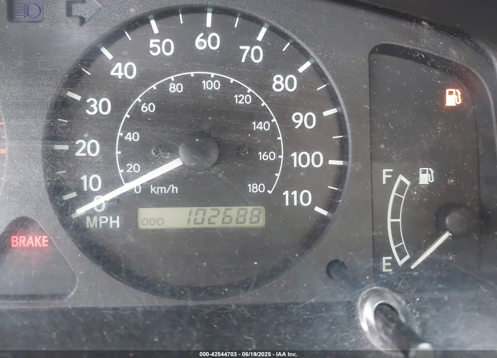 2002 TOYOTA COROLLA LE VIN: 2T1BR12E92C581682