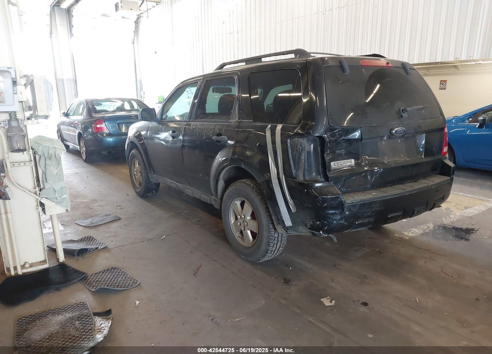 2009 FORD ESCAPE VIN: 1FMCU03G99KC85031
