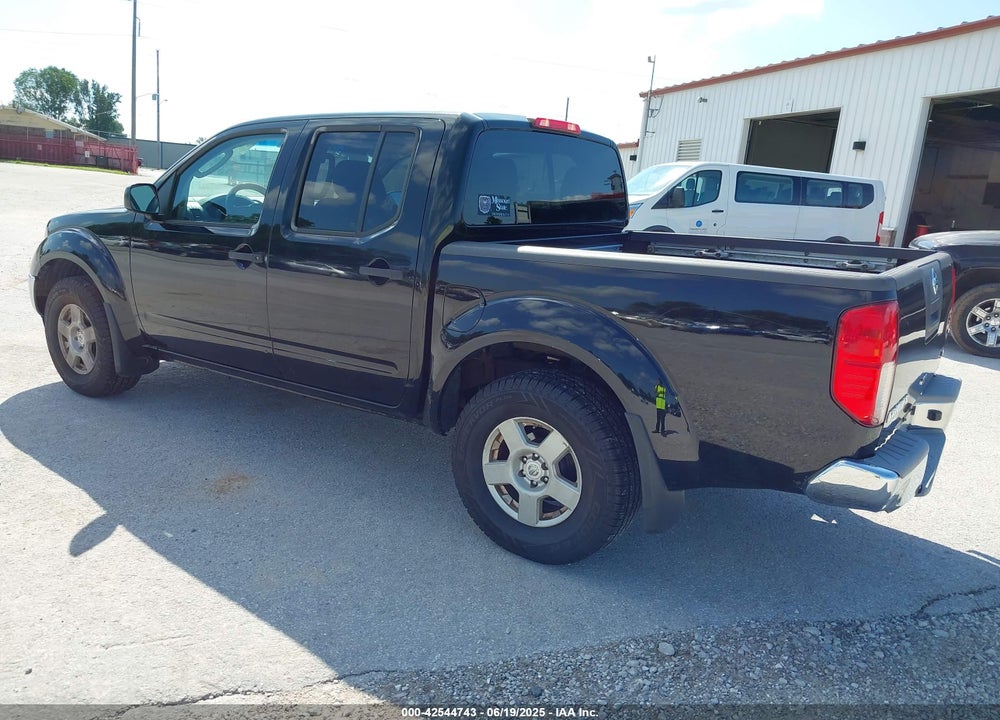 2005 NISSAN FRONTIER SE VIN: 1N6AD07W75C404595