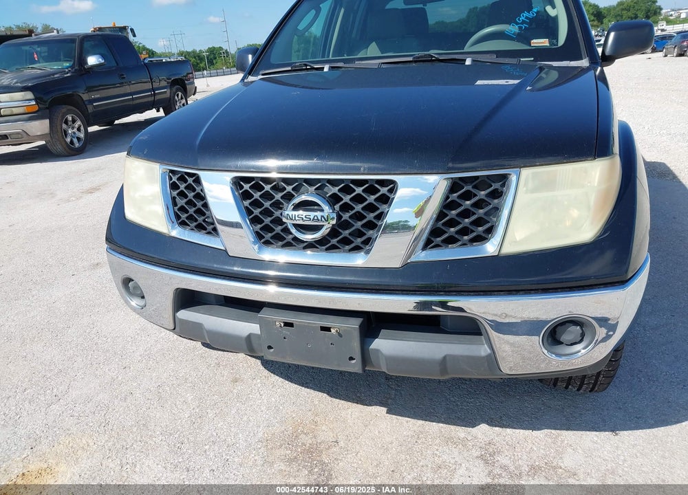 2005 NISSAN FRONTIER SE VIN: 1N6AD07W75C404595
