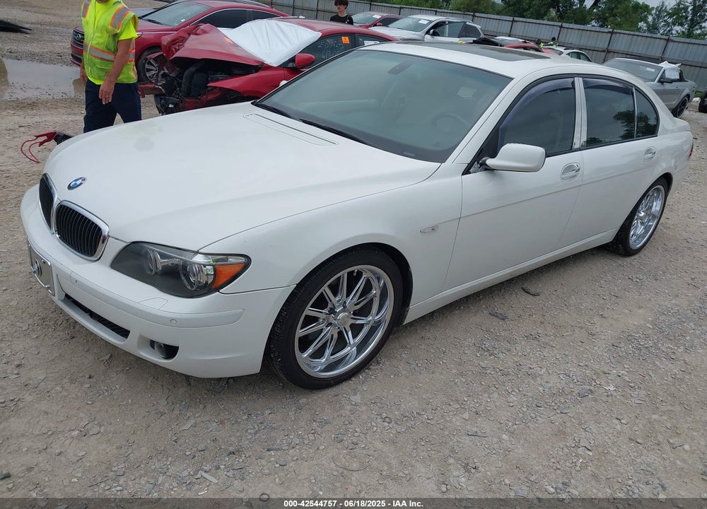 2008 BMW 7 SERIES VIN: WBAHN83568DT81316