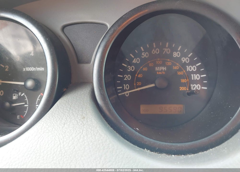2004 CHEVROLET AVEO LS VIN: KL1TJ52674B271955
