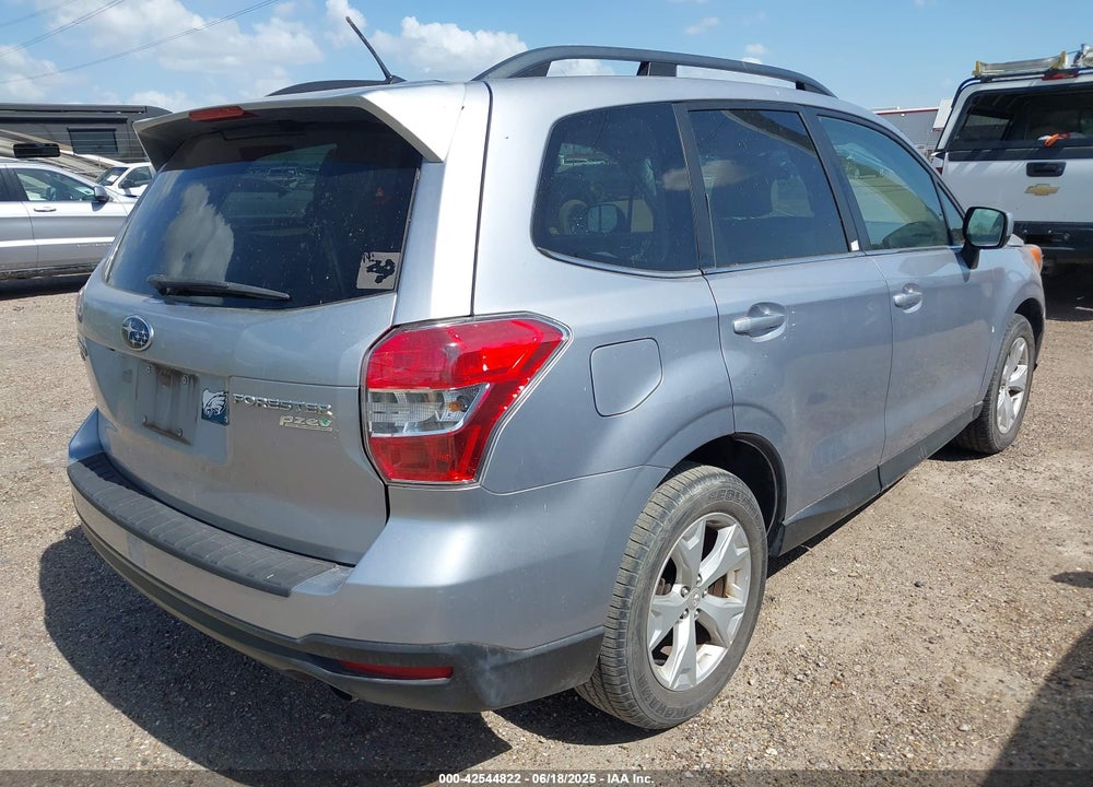 2015 SUBARU FORESTER VIN: JF2SJAHC6FH832996