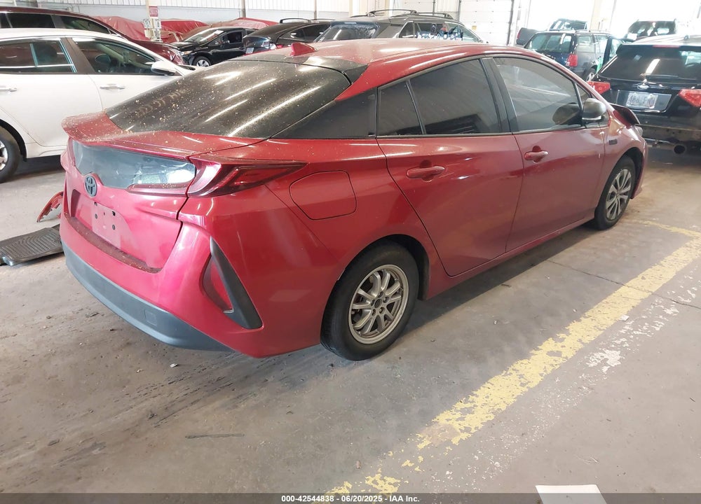 2018 TOYOTA PRIUS PRIME VIN: JTDKARFP5J3077221