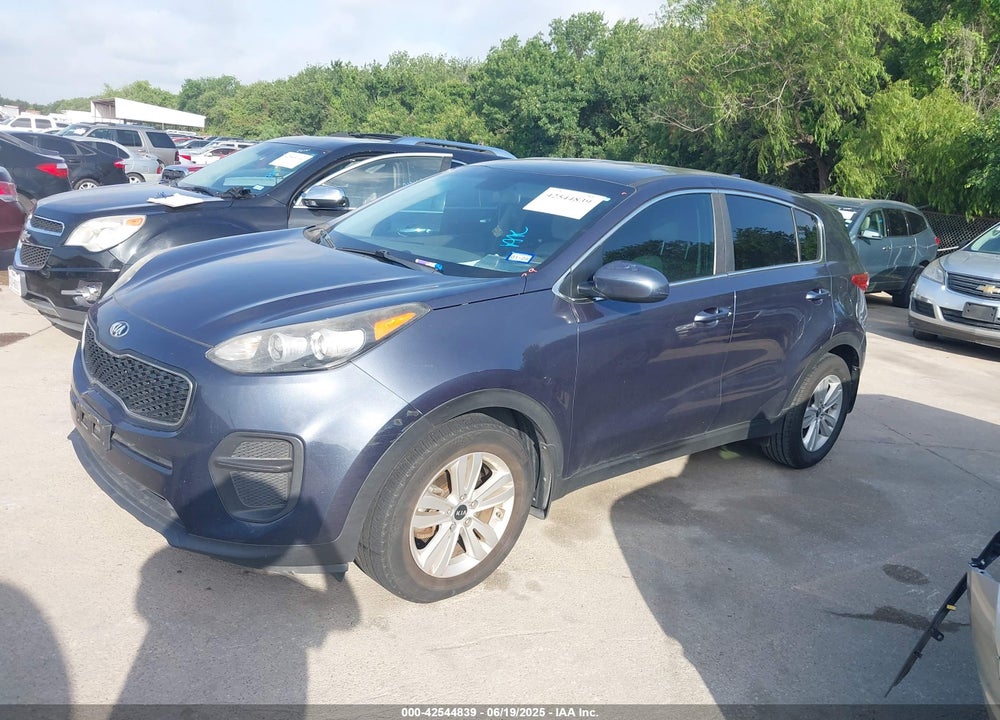 2018 KIA SPORTAGE LX VIN: KNDPM3AC2J7488535
