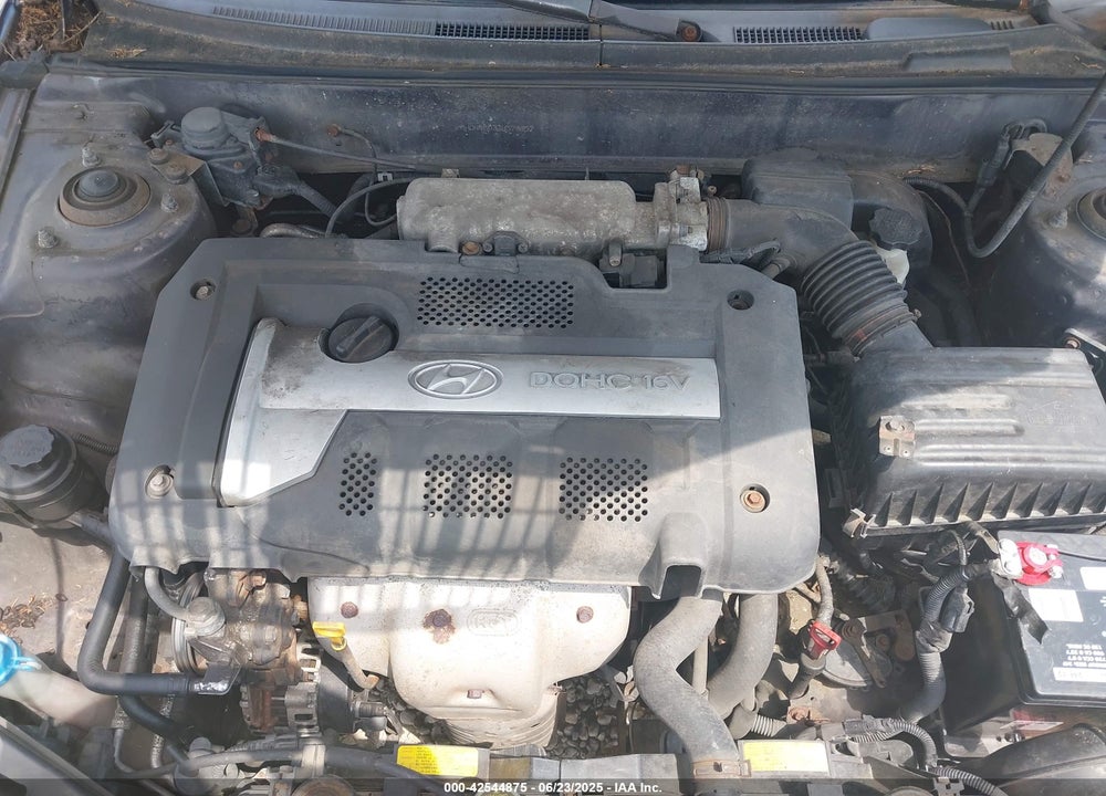 2003 HYUNDAI ELANTRA GLS/GT VIN: KMHDN45D33U576857