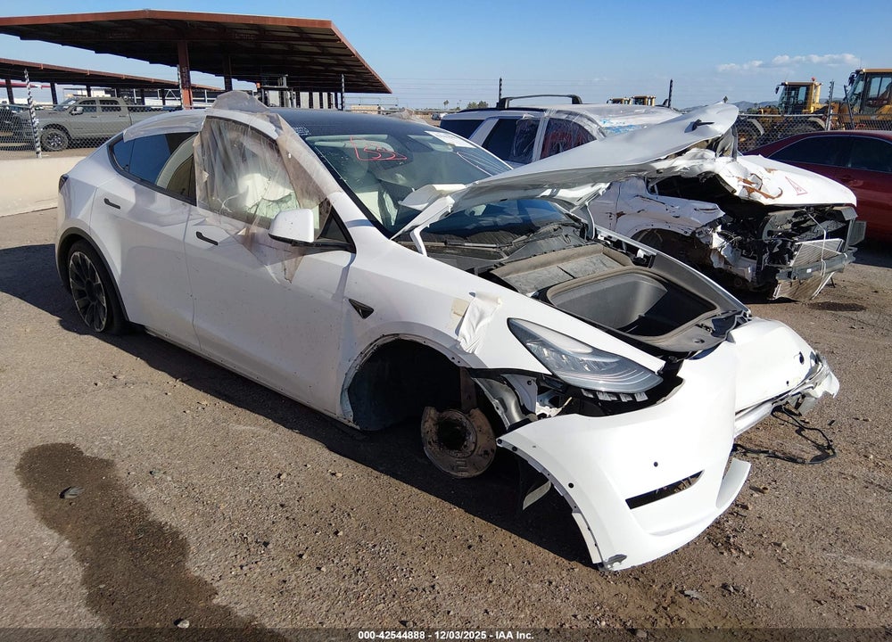 2021 TESLA MODEL Y LONG RANGE DUAL MOTOR ALL-WHEEL DRIVE VIN: 5YJYGDEE0MF264790