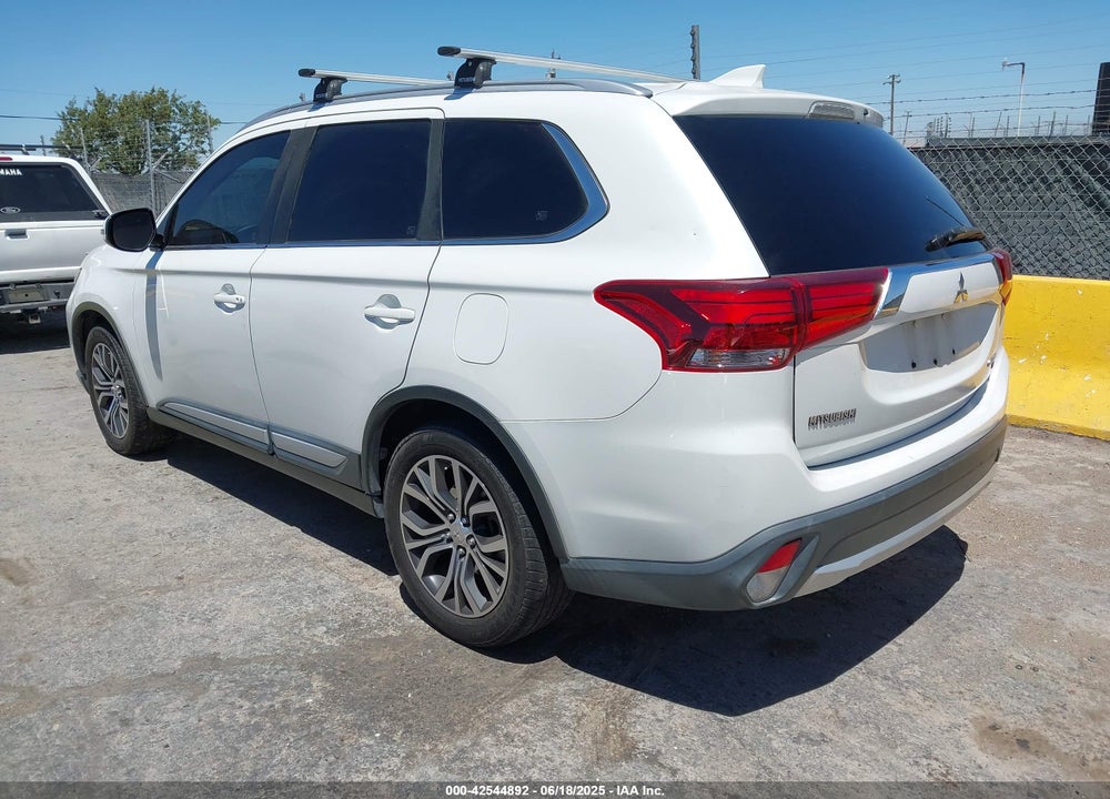 2017 MITSUBISHI OUTLANDER VIN: JA4AZ3A3XHZ013571