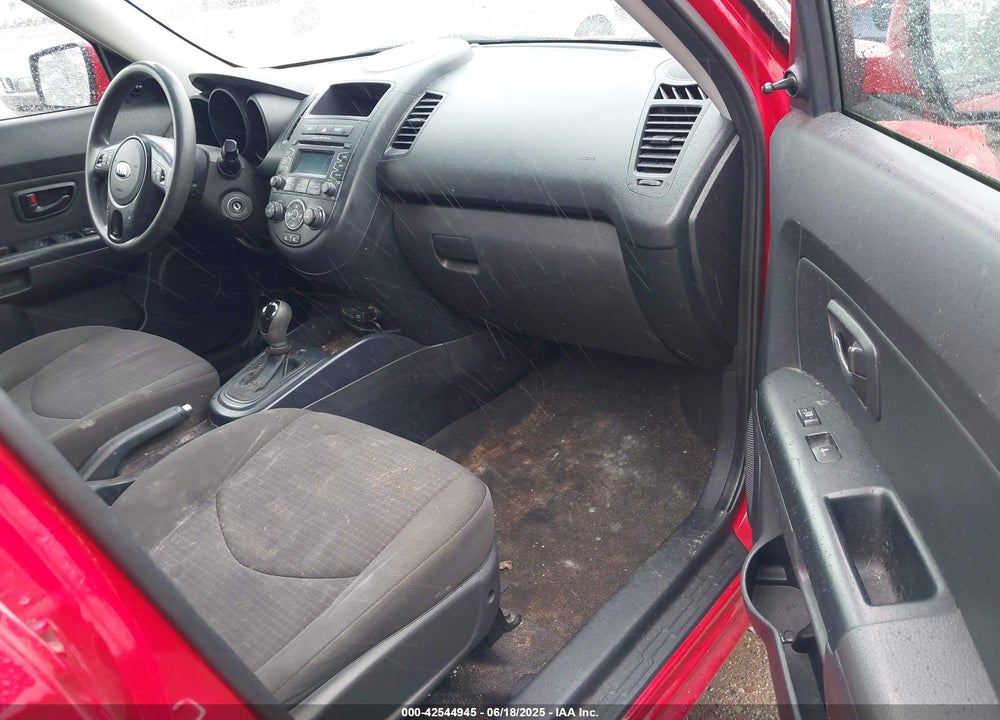 2013 KIA SOUL VIN: KNDJT2A59D7565989