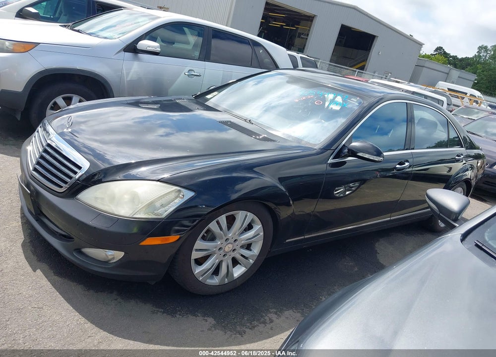 2009 MERCEDES-BENZ S CLASS VIN: WDDNG86X99A255991