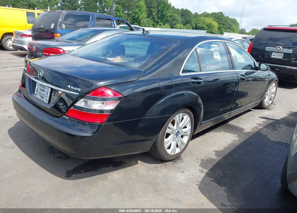 2009 MERCEDES-BENZ S CLASS VIN: WDDNG86X99A255991