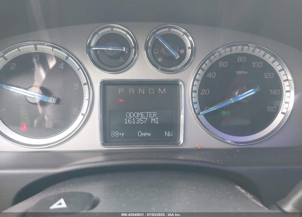 2011 CADILLAC ESCALADE ESV VIN: 1GYS3JEF0BR181757