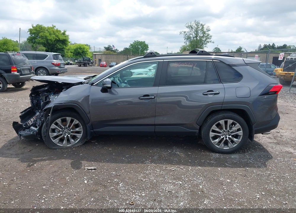 2022 TOYOTA RAV4 VIN: 2T3A1RFV0NC293265