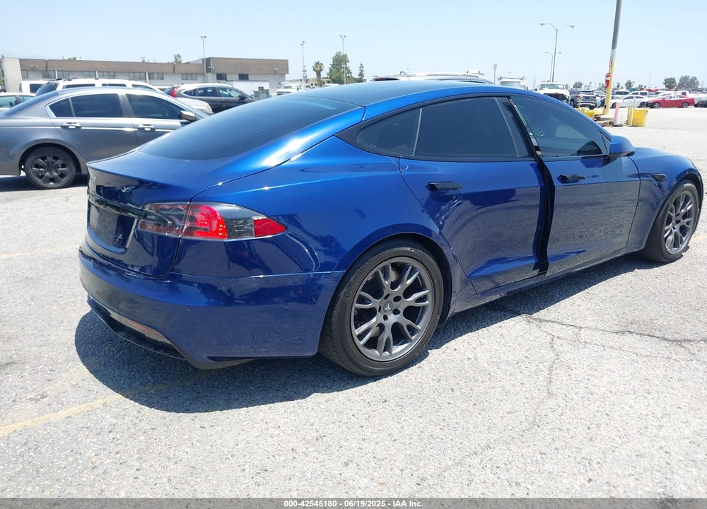 2021 TESLA MODEL S VIN: 5YJSA1E57MF428333
