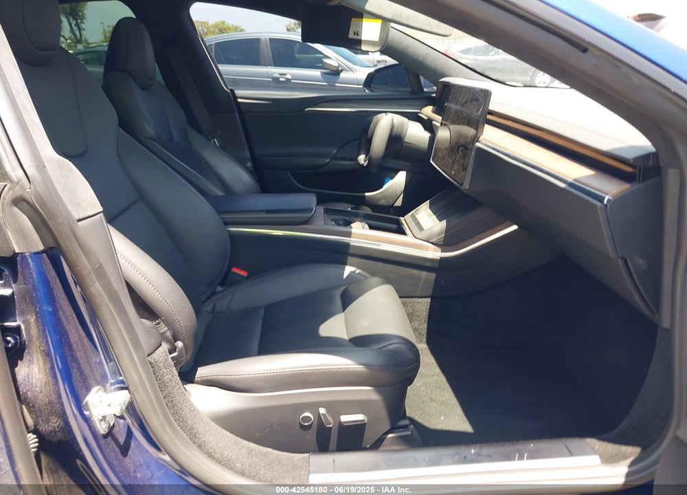 2021 TESLA MODEL S VIN: 5YJSA1E57MF428333
