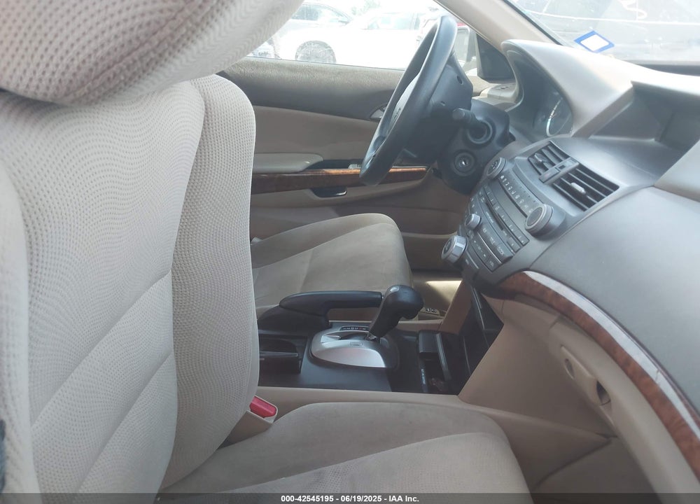 2009 HONDA ACCORD VIN: 1HGCP36759A000714