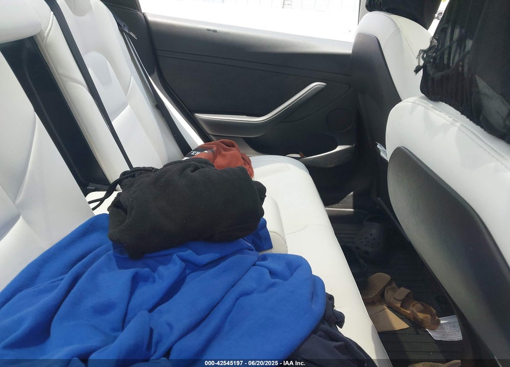 2023 TESLA MODEL 3 VIN: 5YJ3E1EA0PF483099
