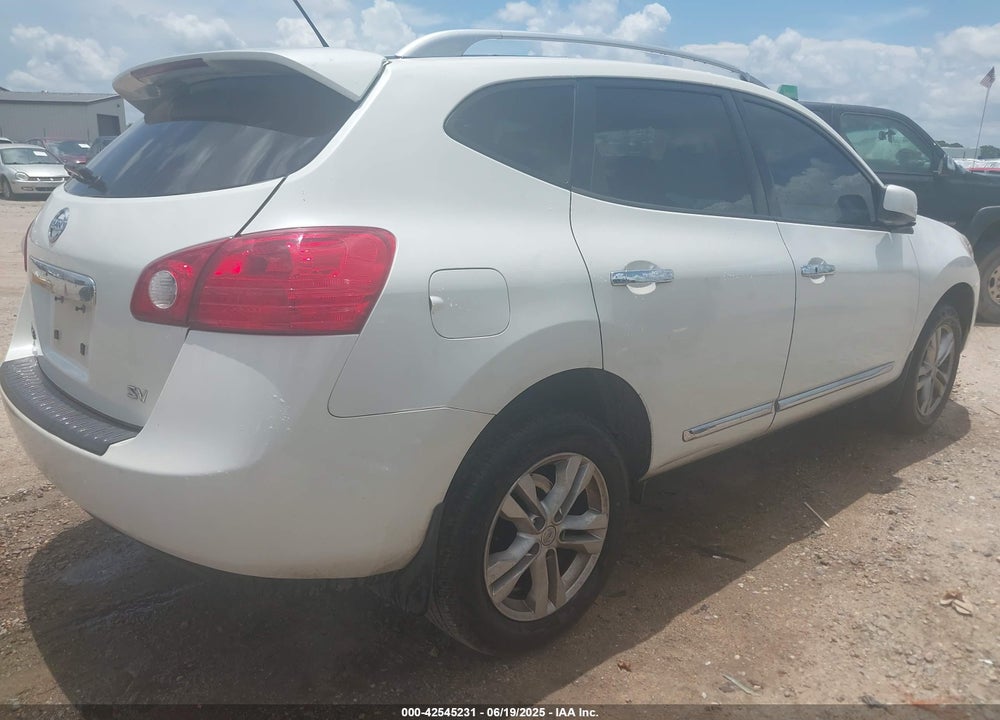 2013 NISSAN ROGUE SV VIN: JN8AS5MT2DW000251