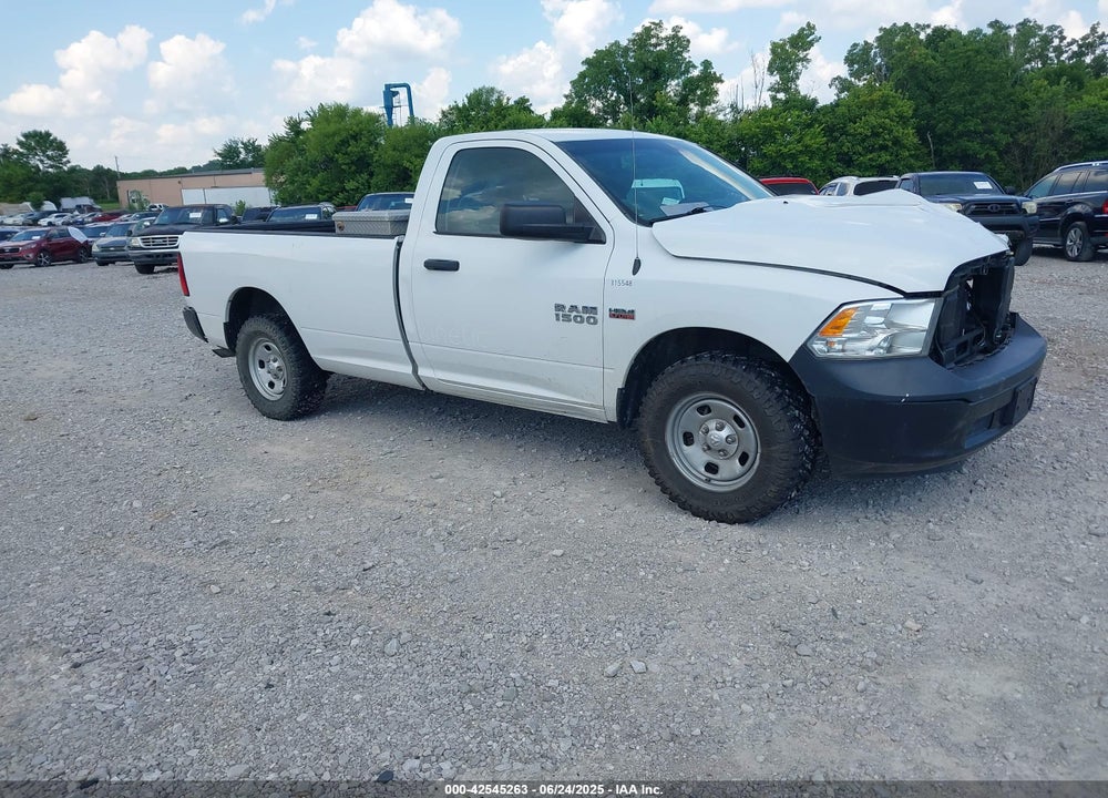 2015 RAM 1500 TRADESMAN VIN: 3C6JR7DT1FG660695