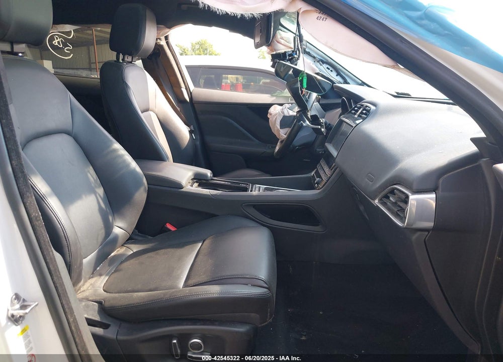 2020 JAGUAR F-PACE VIN: SADCJ2FX5LA629833