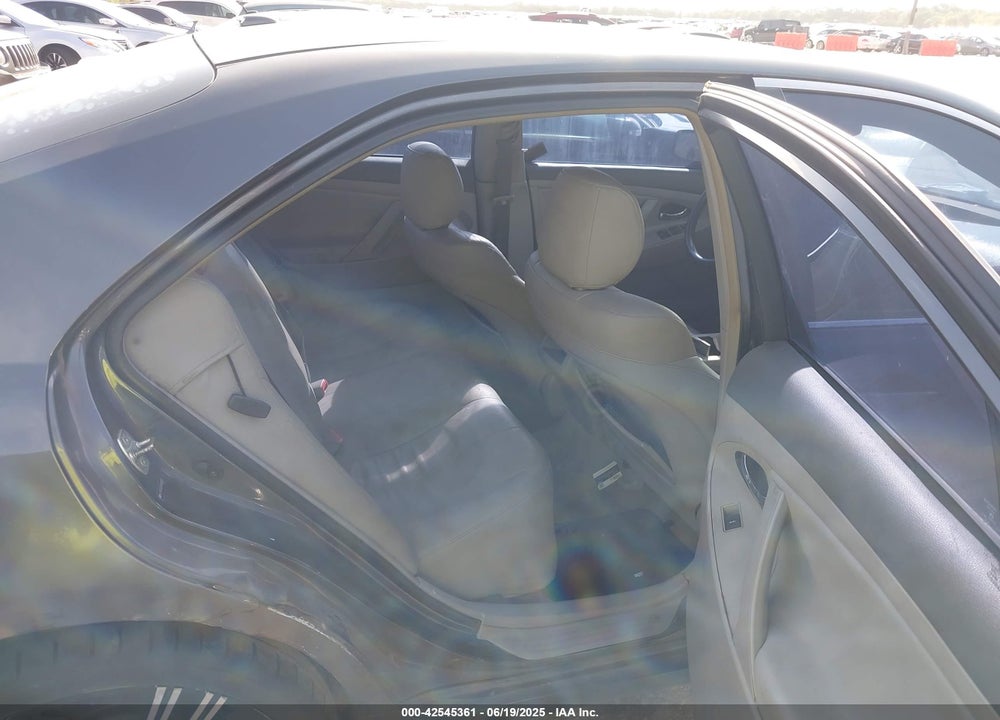 2010 TOYOTA CAMRY LE VIN: 4T1BF3EK3AU099695