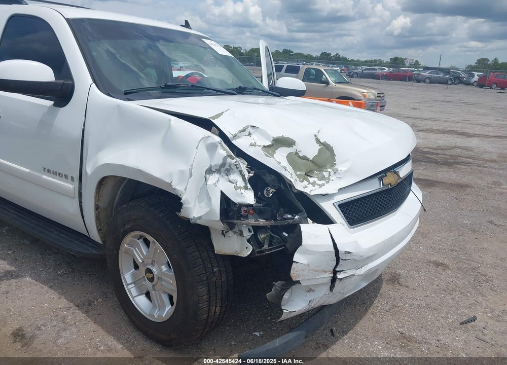 2007 CHEVROLET TAHOE VIN: 1GNFC13J47J336516