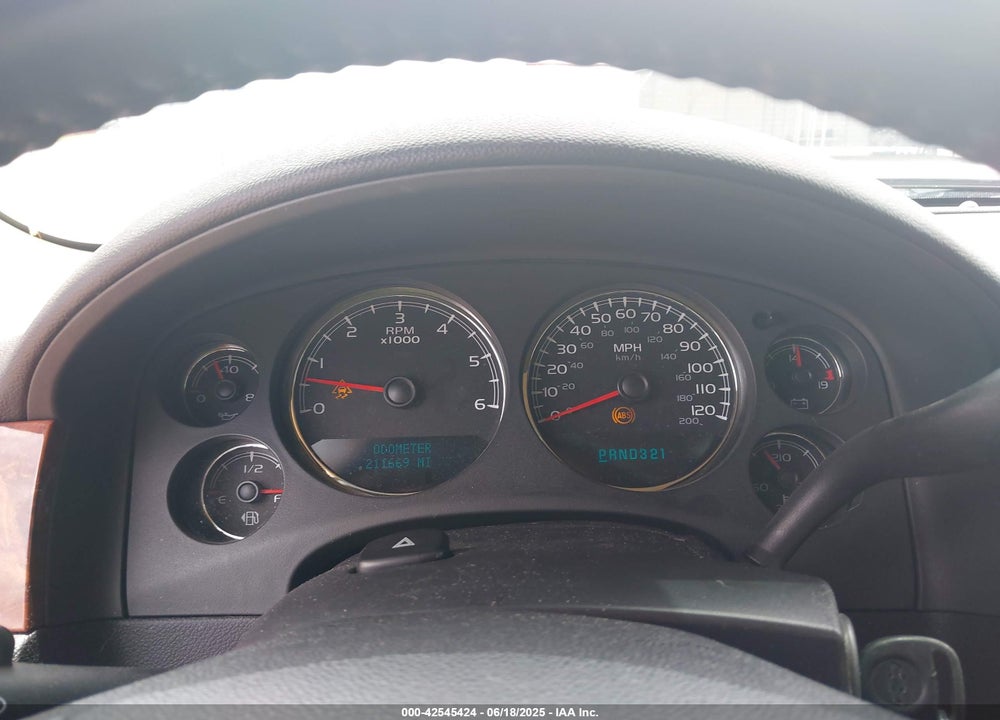 2007 CHEVROLET TAHOE VIN: 1GNFC13J47J336516