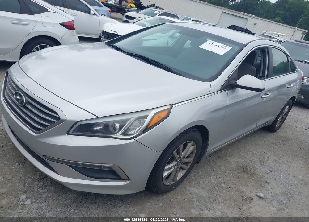 2015 HYUNDAI SONATA SE VIN: 5NPE24AFXFH079554