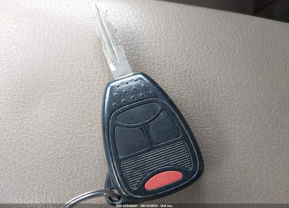 2012 JEEP COMPASS VIN: 1C4NJDEB6CD656026