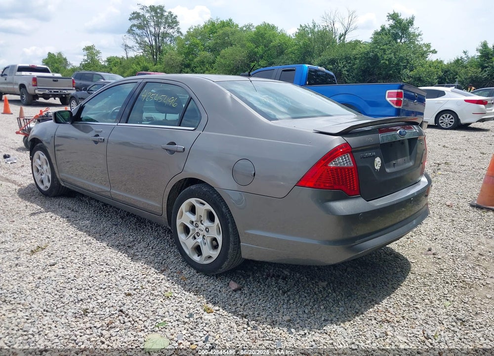 2010 FORD FUSION VIN: 3FAHP0JA5AR371202