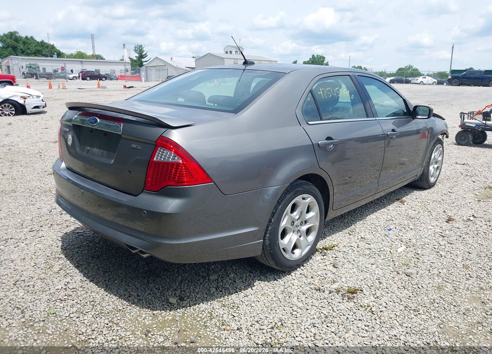 2010 FORD FUSION VIN: 3FAHP0JA5AR371202