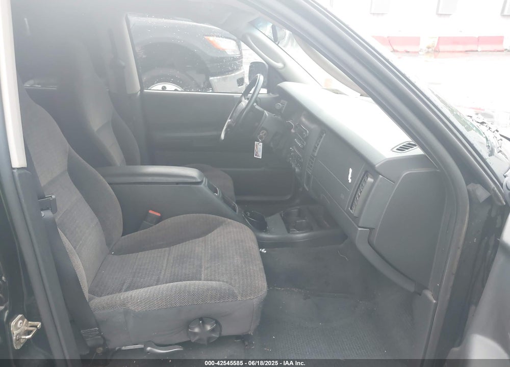 2003 DODGE DURANGO SLT VIN: 1D4HS48N43F594228