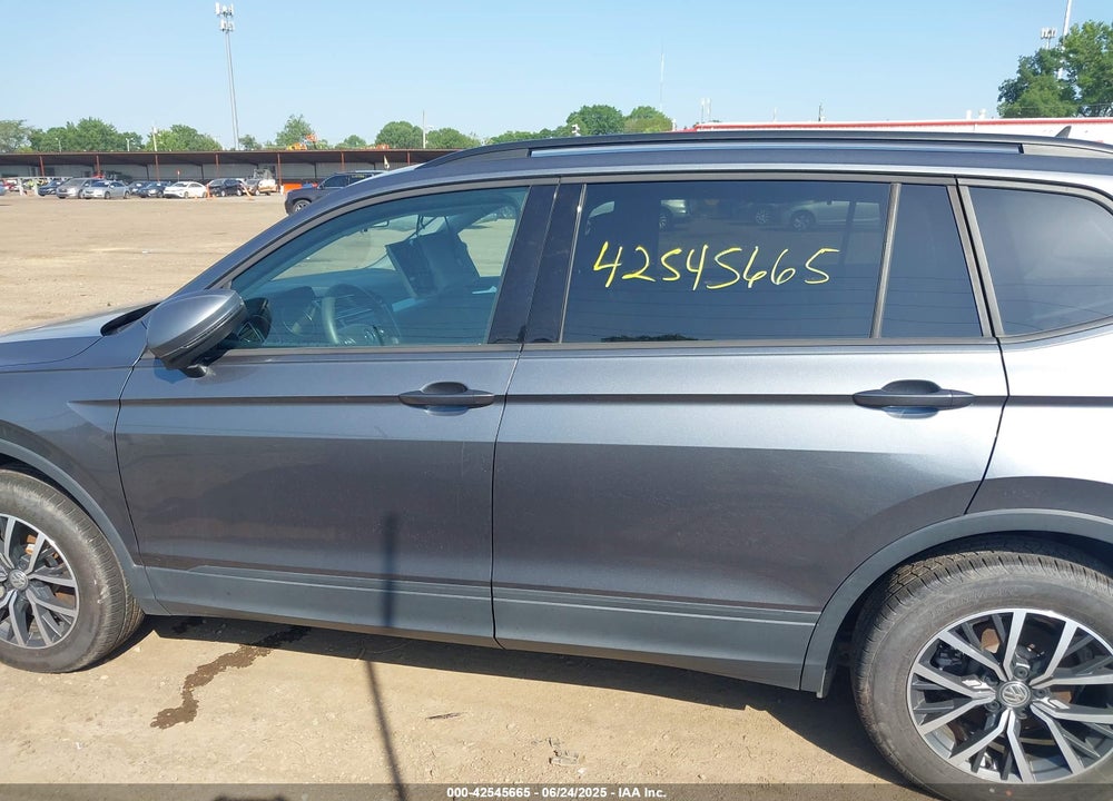 2021 VOLKSWAGEN TIGUAN 2.0T S VIN: 3VV0B7AX3MM038342