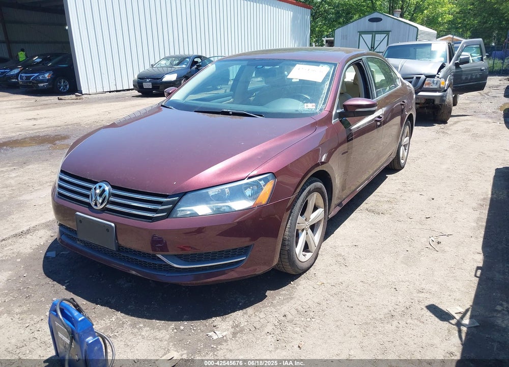 2012 VOLKSWAGEN PASSAT 2.5L SE VIN: 1VWBP7A30CC107216