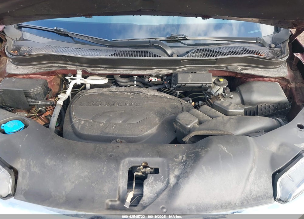 2021 HONDA PILOT VIN: 5FNYF6H53MB094015