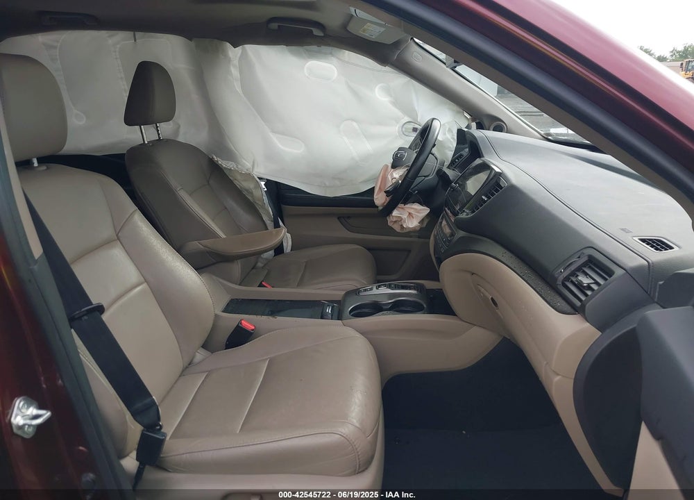 2021 HONDA PILOT VIN: 5FNYF6H53MB094015