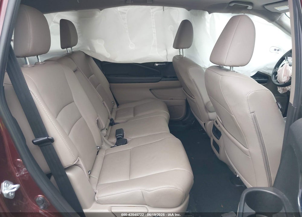 2021 HONDA PILOT VIN: 5FNYF6H53MB094015