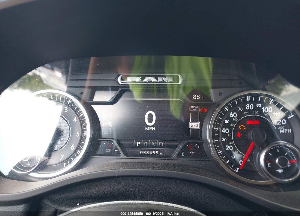 2020 RAM 1500 VIN: 1C6SRFJT8LN308865