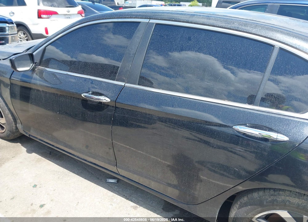 2017 HONDA ACCORD VIN: 1HGCR2F3XHA072718