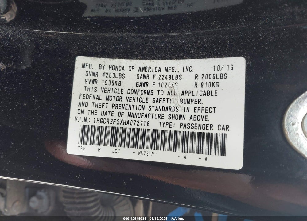 2017 HONDA ACCORD VIN: 1HGCR2F3XHA072718