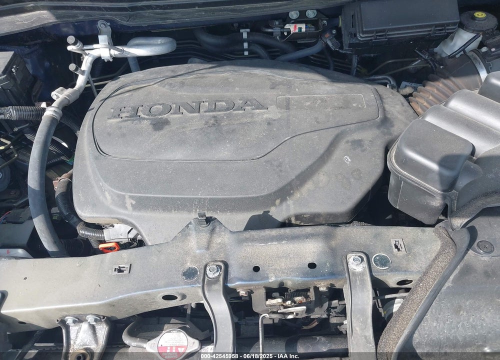2021 HONDA PASSPORT VIN: 5FNYF8H94MB008788