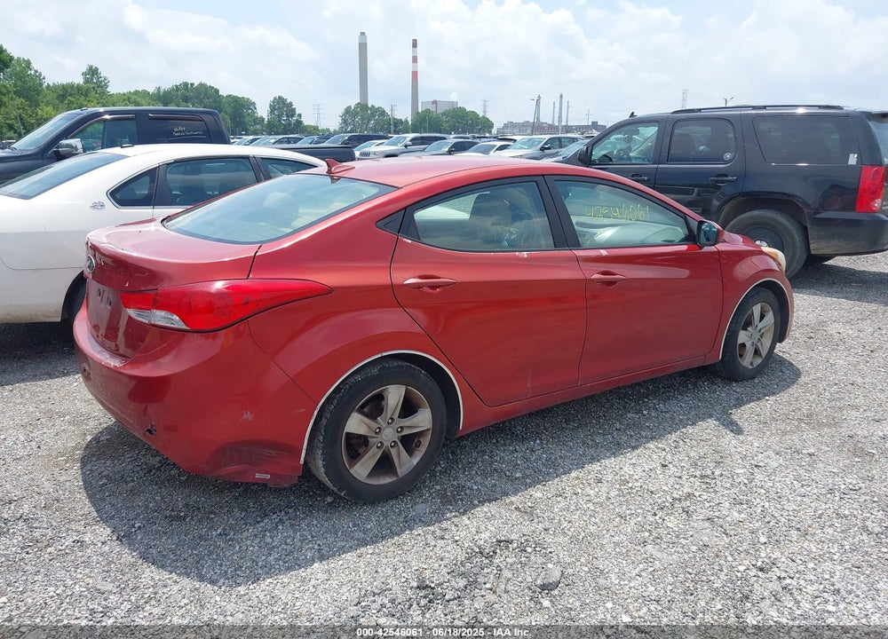 2013 HYUNDAI ELANTRA GLS VIN: KMHDH4AE5DU770152