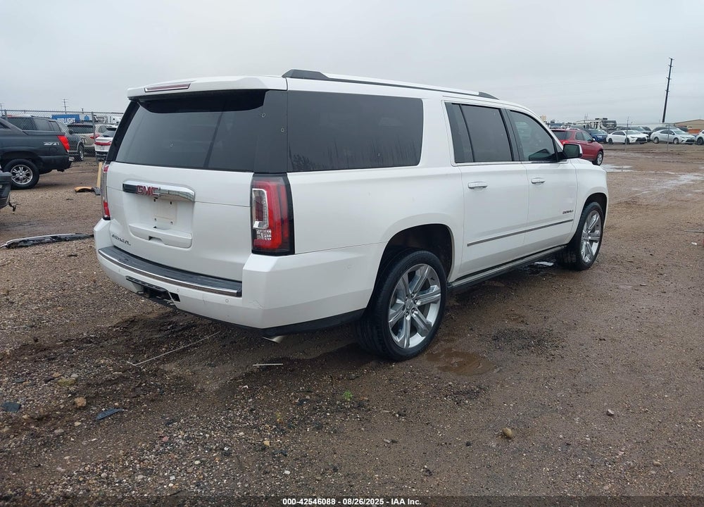 2016 GMC YUKON XL DENALI VIN: 1GKS2HKJ8GR139665