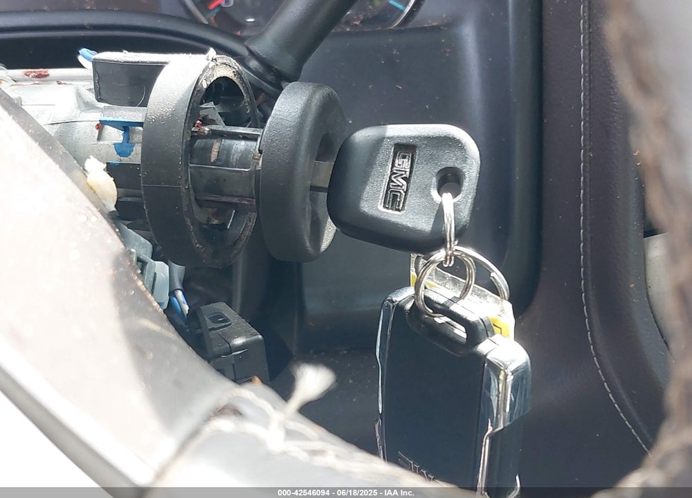 2018 GMC SIERRA 1500 VIN: 3GTU2NEC2JG592283