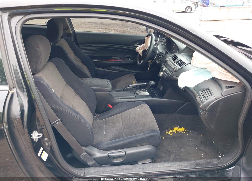 2010 HONDA ACCORD VIN: 1HGCS1B34AA016302
