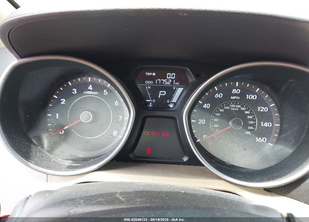 2013 HYUNDAI ELANTRA VIN: 5NPDH4AE5DH336439