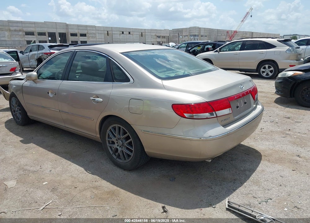 2006 HYUNDAI AZERA VIN: KMHFC46F56A052338