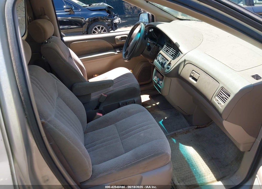 2001 TOYOTA SIENNA CE VIN: 4T3ZF19C71U336024