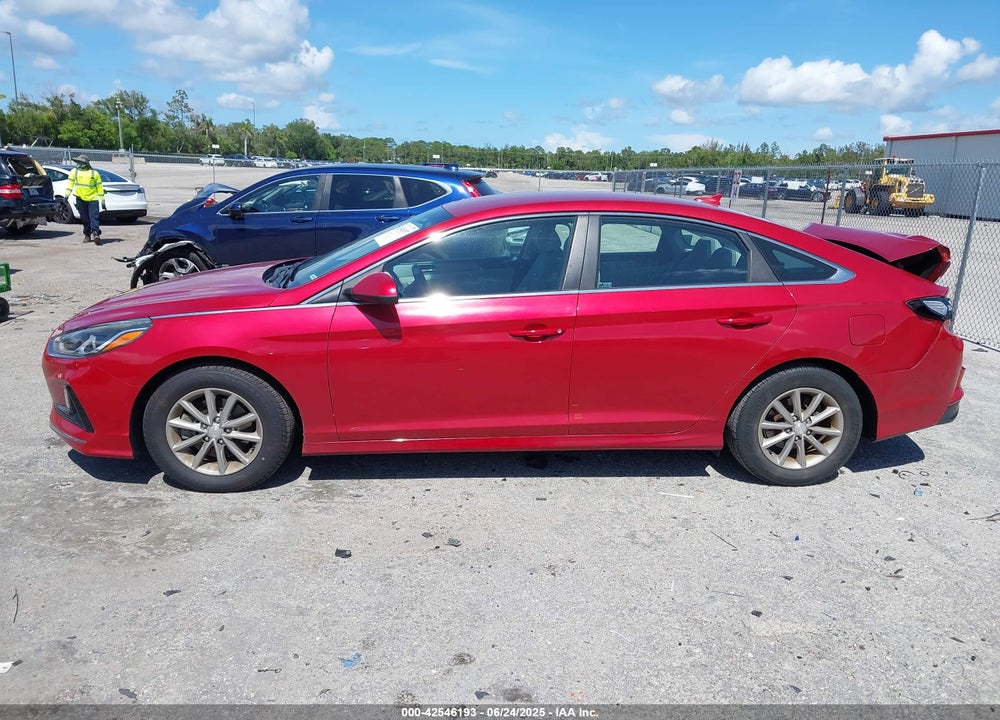 2019 HYUNDAI SONATA VIN: 5NPE24AF2KH744084