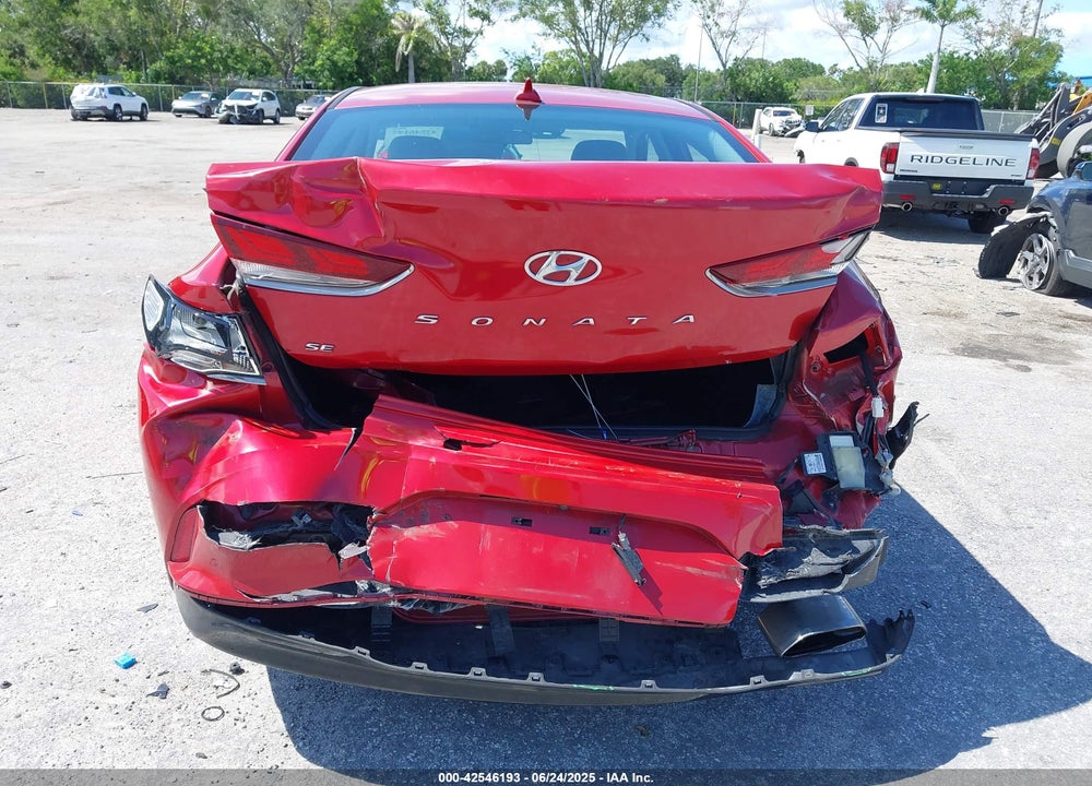 2019 HYUNDAI SONATA VIN: 5NPE24AF2KH744084